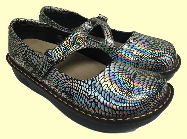 savvy shoes wholesale